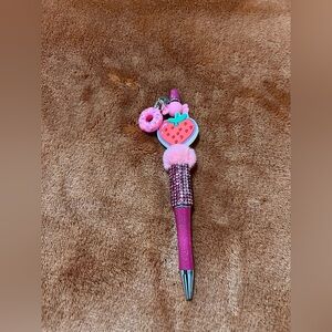 ✨New✨ Hand Beaded All Things Goodies Pen 🍓🍩 🍬